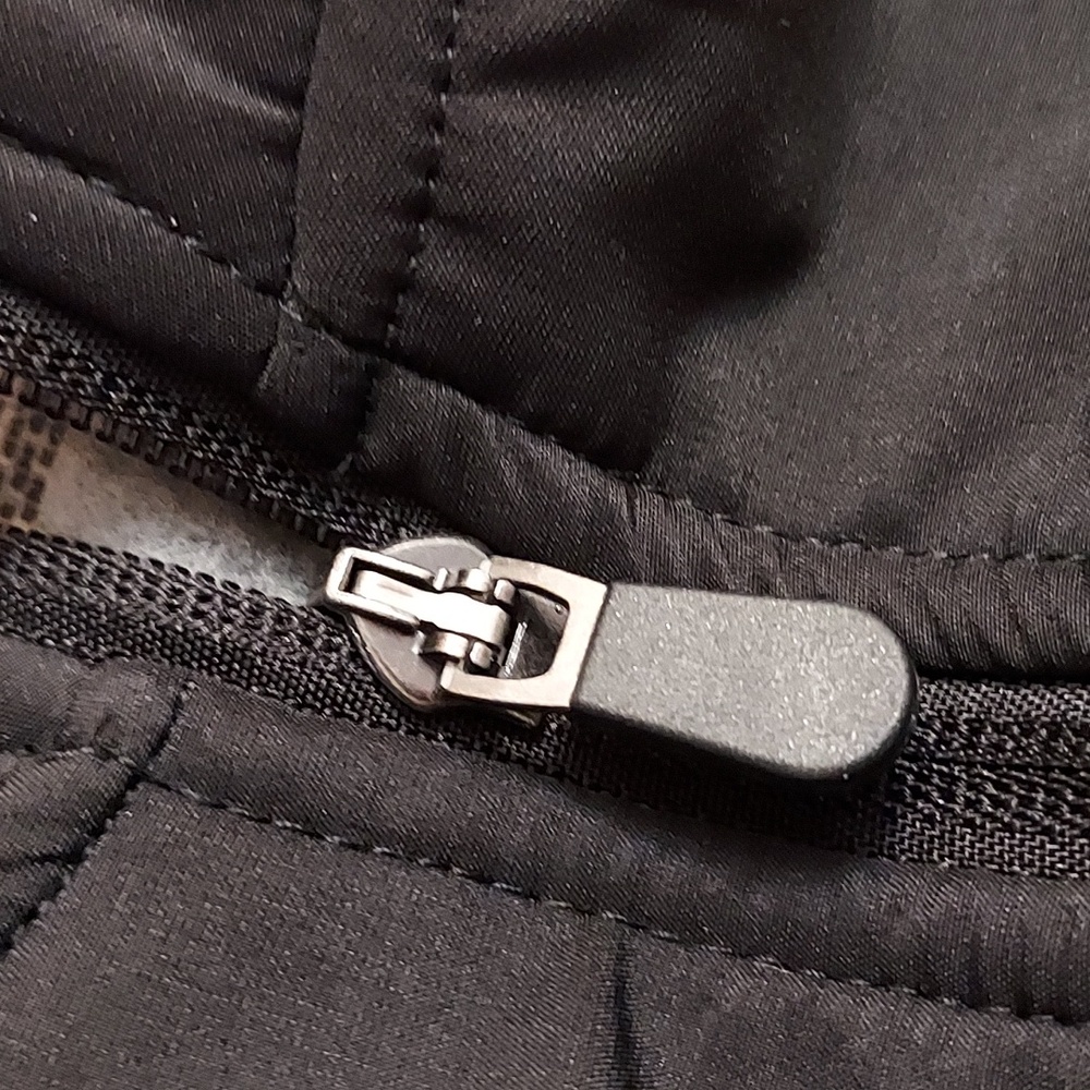 Captivating Pitt Jacket - Picture 9 of 10